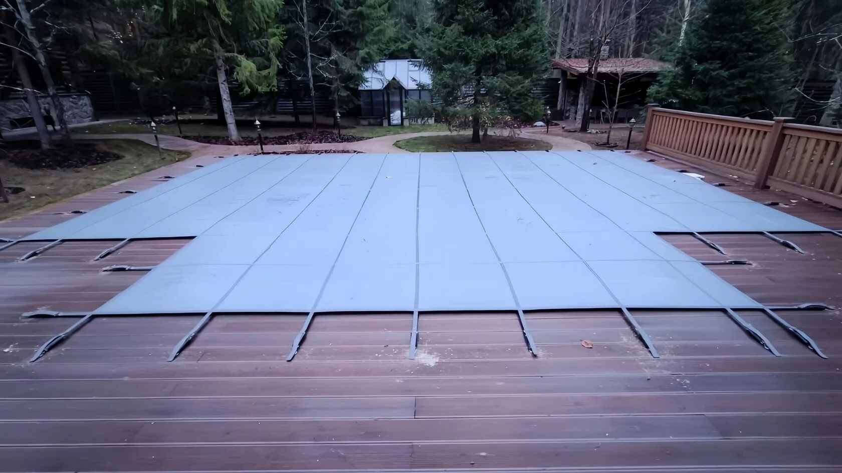 Покрывало для бассейна Laguna Cover Mesh в Балаково